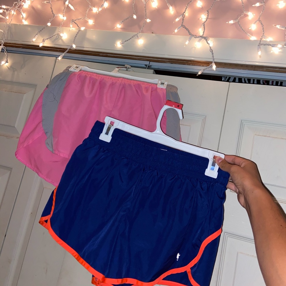 Athletic shorts(2)